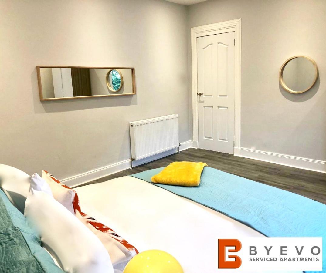 Byevo Almar Villa - Close To City And Airport - Perfect For Contractors Or Large Groups Glasgow Kültér fotó