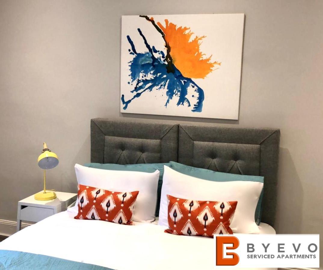 Byevo Almar Villa - Close To City And Airport - Perfect For Contractors Or Large Groups Glasgow Kültér fotó