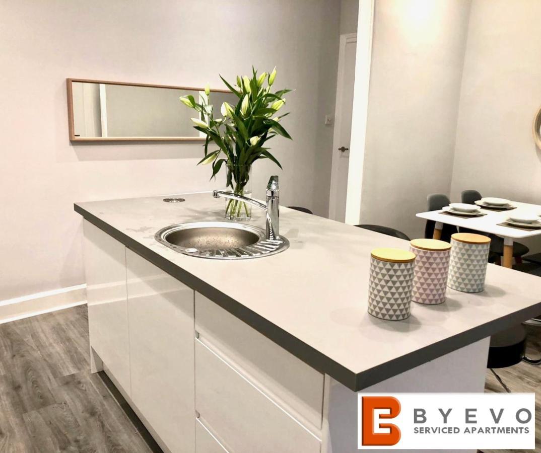 Byevo Almar Villa - Close To City And Airport - Perfect For Contractors Or Large Groups Glasgow Kültér fotó