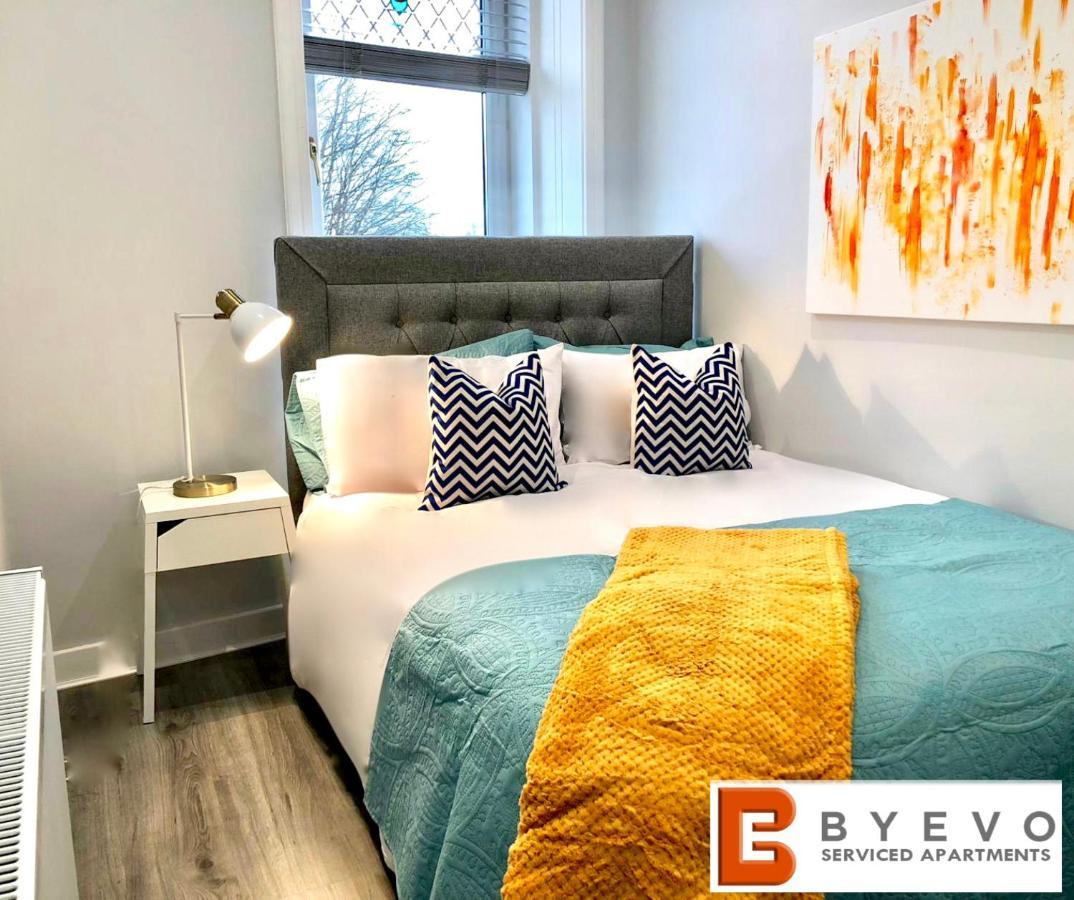Byevo Almar Villa - Close To City And Airport - Perfect For Contractors Or Large Groups Glasgow Kültér fotó