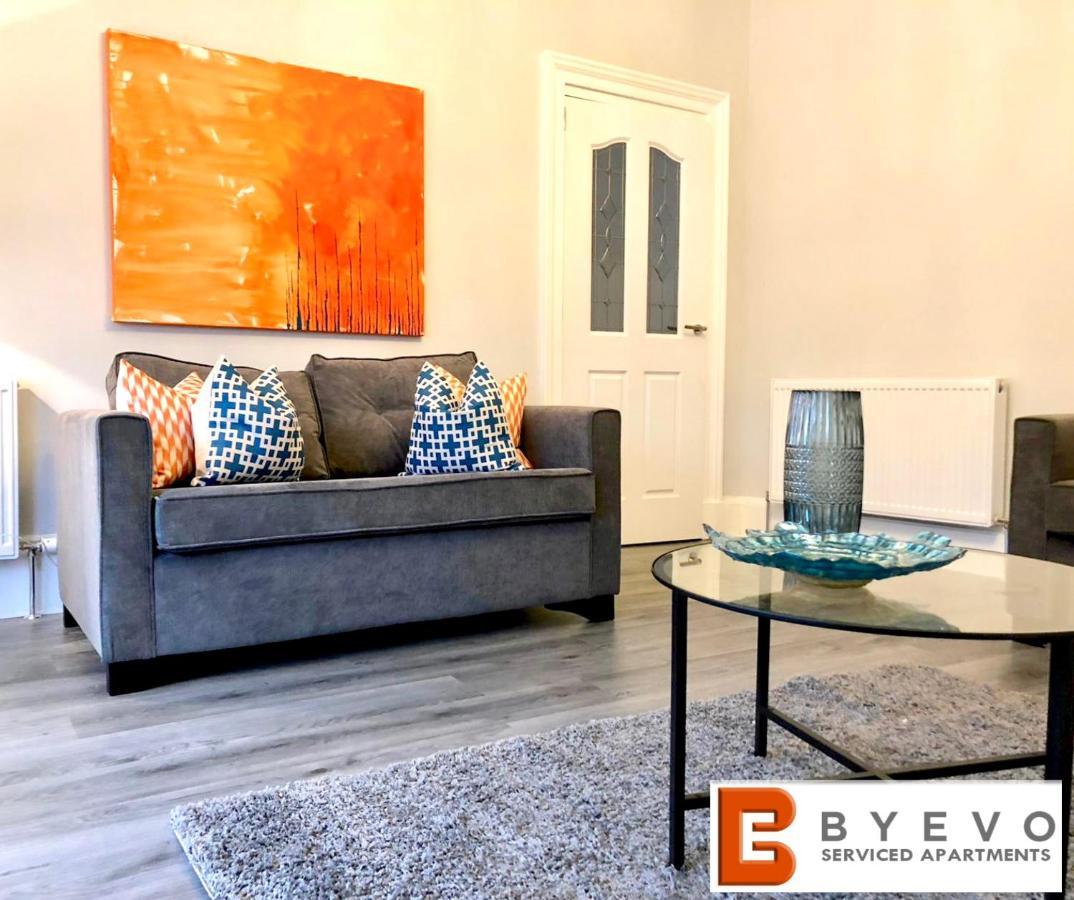 Byevo Almar Villa - Close To City And Airport - Perfect For Contractors Or Large Groups Glasgow Kültér fotó